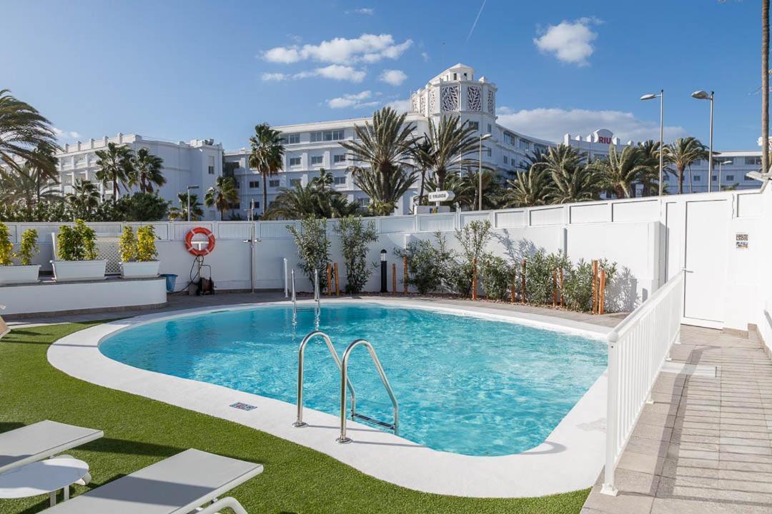 Lightbooking Alemania Piscina Privada Playa Del Ingles Bagian luar foto