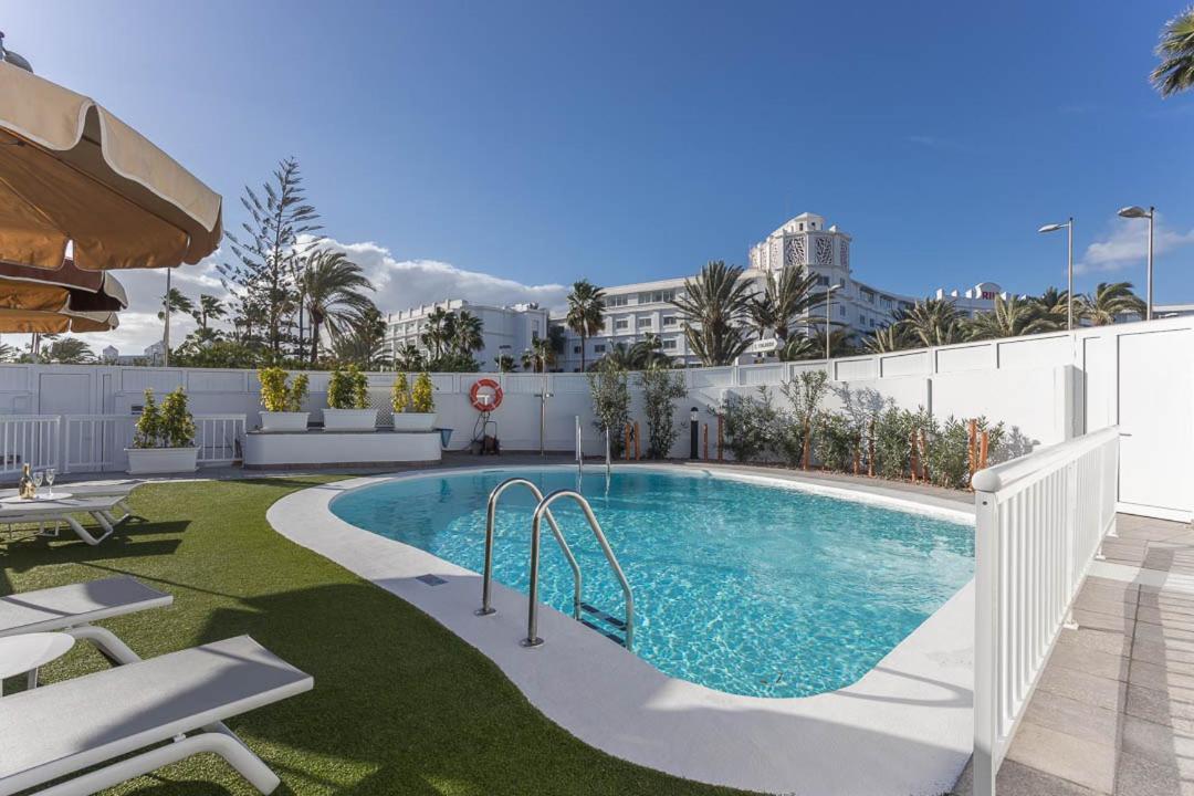 Lightbooking Alemania Piscina Privada Playa Del Ingles Bagian luar foto